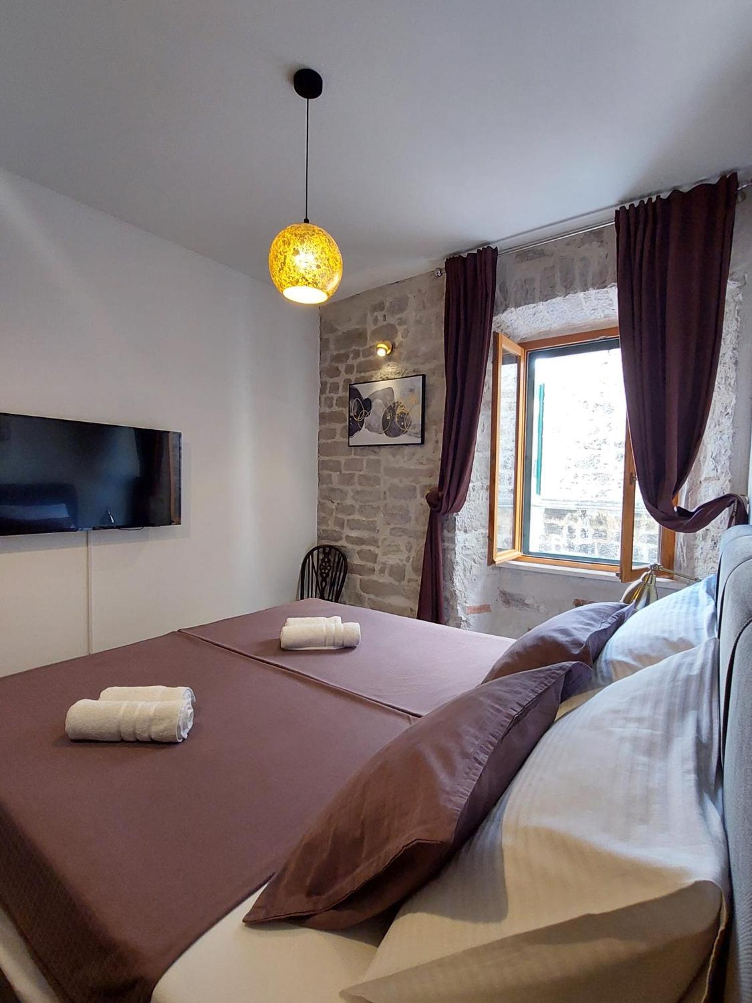 Central Palace Apartment 시베니크 외부 사진