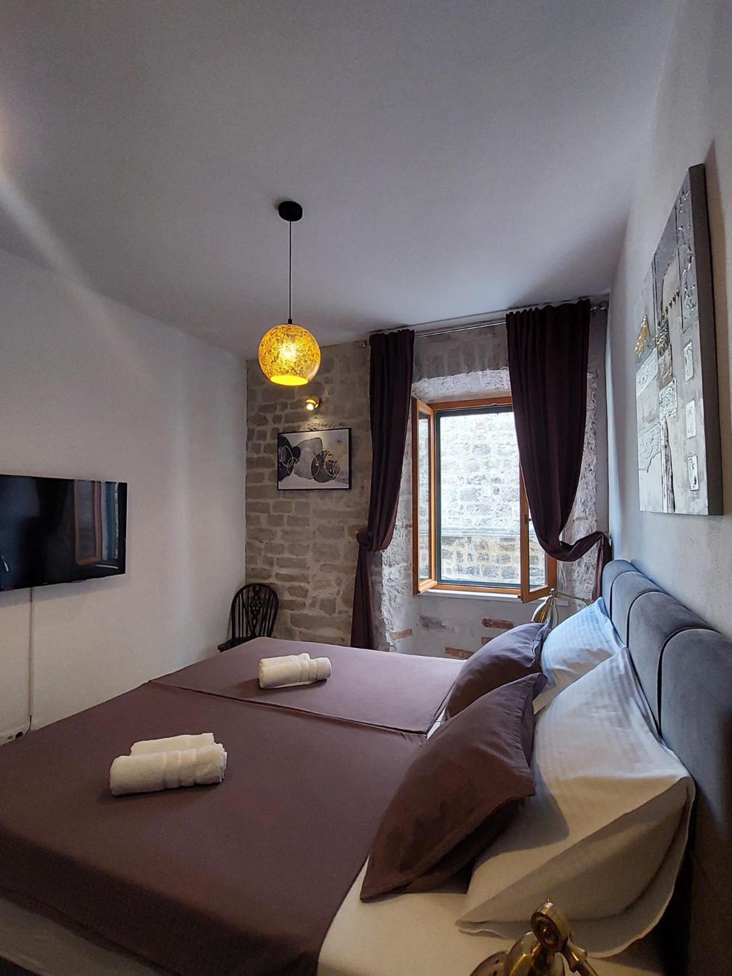 Central Palace Apartment 시베니크 외부 사진